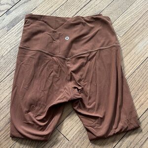 Lululemon Brown High-Waisted ribbed legging